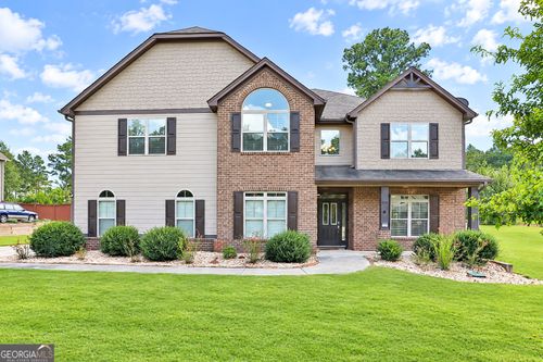 270 Darien Dr, Senoia, GA, 30276-2365 | Card Image