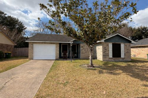 1114 Oxford Drive, Pearland, TX, 77584 | Card Image