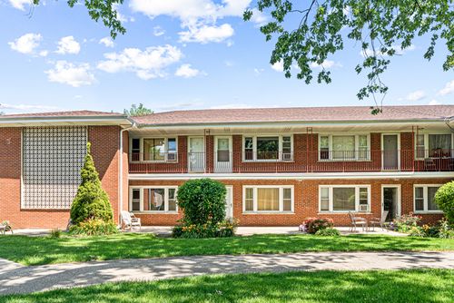 9-1113 Holiday Ln, Des Plaines, IL, 60016-5623 | Card Image
