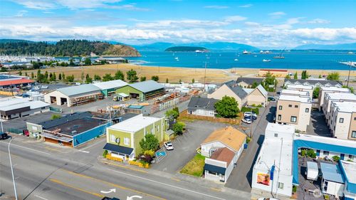 2001 Commercial Ave, Anacortes, WA, 98221-2527 | Card Image