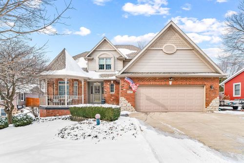 549 Beachview Drive, Lake Holiday, IL, 60552 | Card Image