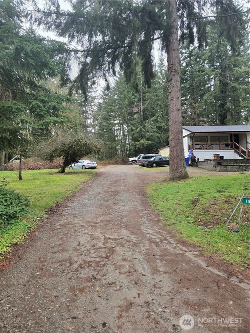 18 XXX 120th Ln Se, Renton, WA, 98058 | Card Image