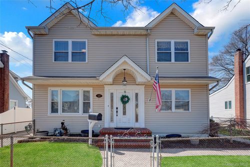 1105 N Broadway, Massapequa, NY, 11758-1504 | Card Image