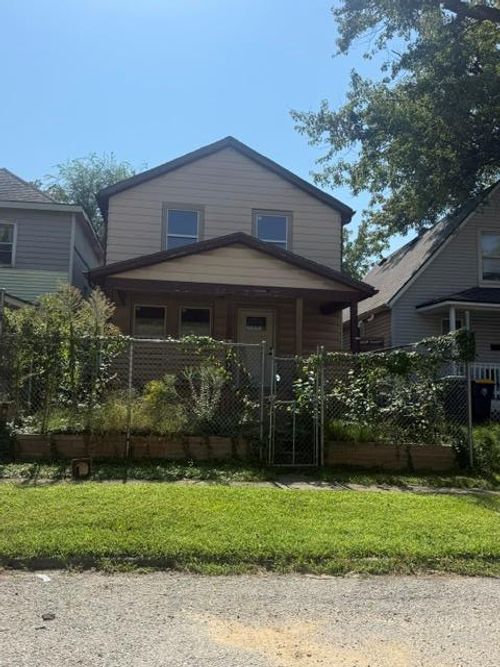 4411 E 10th St, Kansas City, MO, 64127-1705 | Card Image