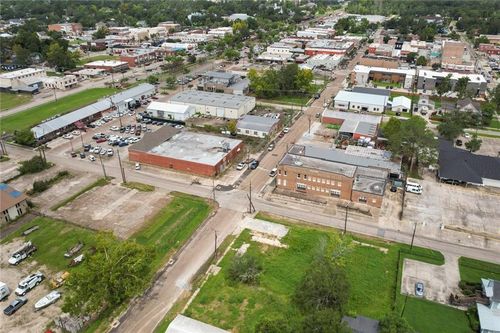 401 S Cypress St, Hammond, LA, 70403-4250 | Card Image