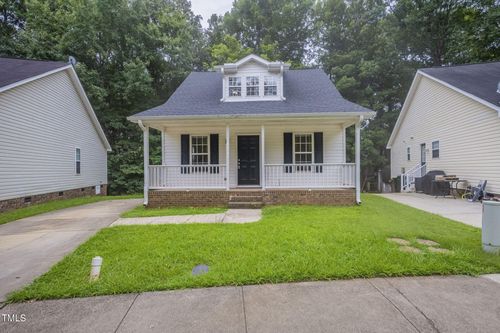321 Cross Hill Ln, Holly Springs, NC, 27540-7880 | Card Image
