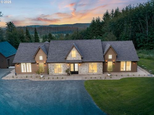 215 Cowlitz Vista Rd, Toledo, WA, 98591-9754 | Card Image