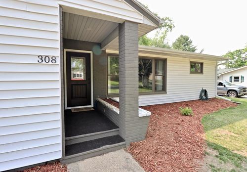308 Gifford St, ORFORDVILLE, WI, 53576-9604 | Card Image