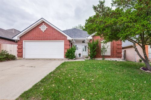 4818 Ashworth Ct, Arlington, TX, 76017-1036 | Card Image
