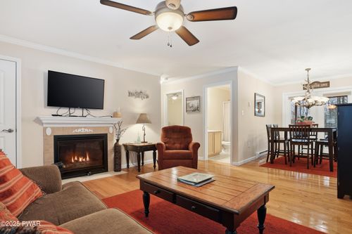 45 Crest View Rd, LAKE ARIEL, PA, 18436 | Card Image