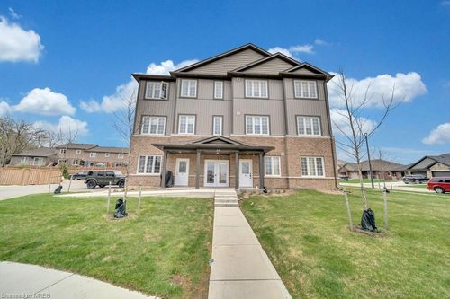 3-20 Murray Court, Milverton, ON, N0K1M0 | Card Image