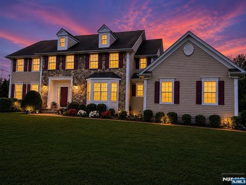 2 David Dr, Whippany, NJ, 07981-1367 | Card Image