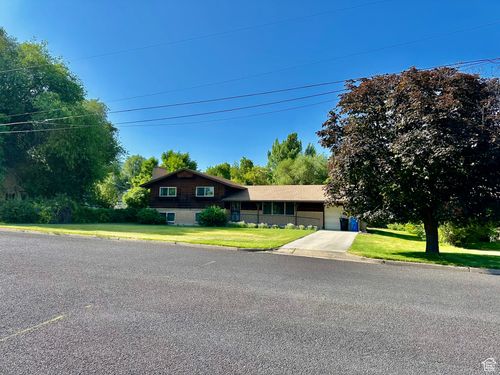 372 E 800 N, Logan, UT, 84321-3432 | Card Image
