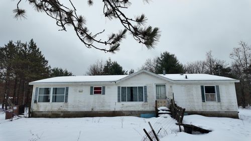 4901 Brunswick Rd, Holton, MI, 49425-7550 | Card Image