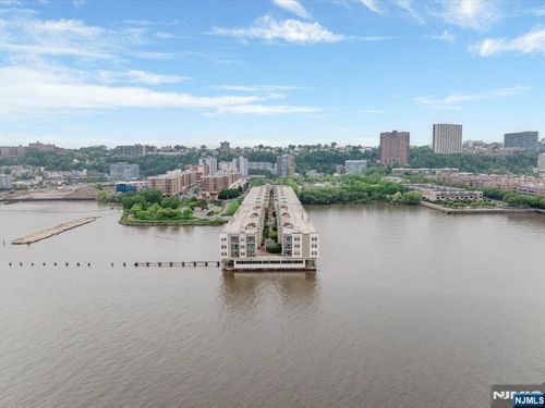 214 The Promenade, Edgewater, NJ, 07020 | Card Image