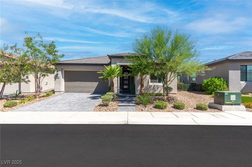 18 Sun Mirage Ave, Henderson, NV, 89011-3790 | Card Image