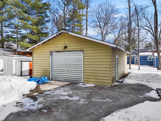 224 Elm Ave, House other with 5 bedrooms, 2 bathrooms and null parking in Roscommon MI | Image 4