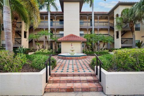 425-2400 Feather Sound Dr, CLEARWATER, FL, 33762-3090 | Card Image