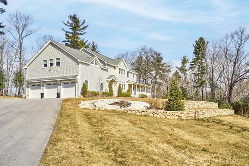 23 Austin Ln, Hollis, NH, 03049-6603 | Card Image