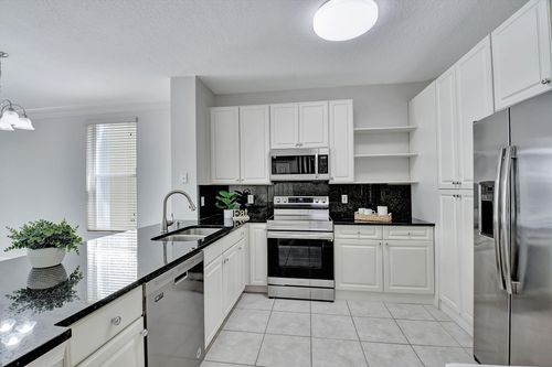 9917 Porta Leona Ln, Boynton Beach, FL, 33472-2773 | Card Image
