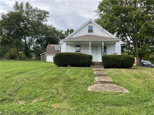 3007 Oak St, Norton, OH, 44203-6534 | Card Image