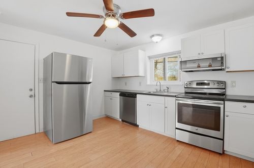 3d-5455 N Main St, Fall River, MA, 02720-2006 | Card Image