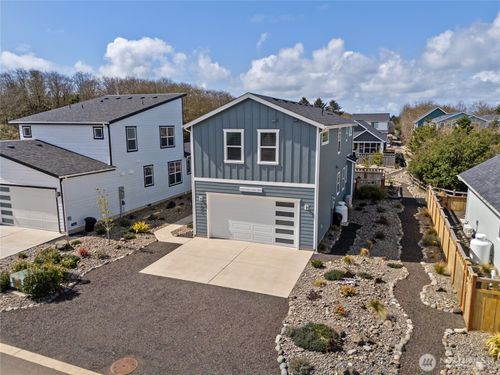 441 Lupine Ln Sw, Ocean Shores, WA, 98569 | Card Image
