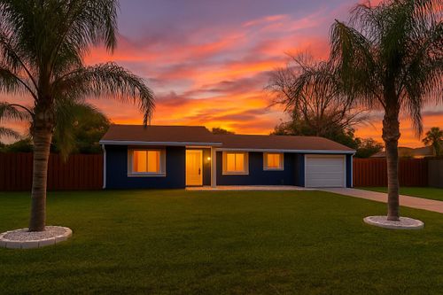 2055 Se West Dunbrooke Cir, Port St. Lucie, FL, 34952-8123 | Card Image