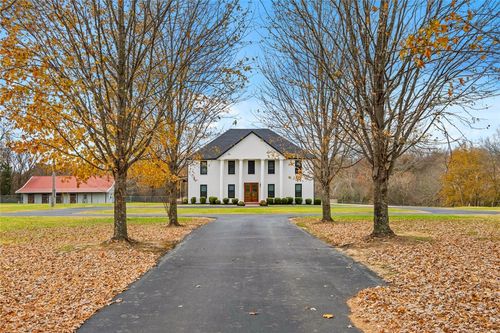 694 E Bowen Blvd, Fayetteville, AR, 72703-9719 | Card Image