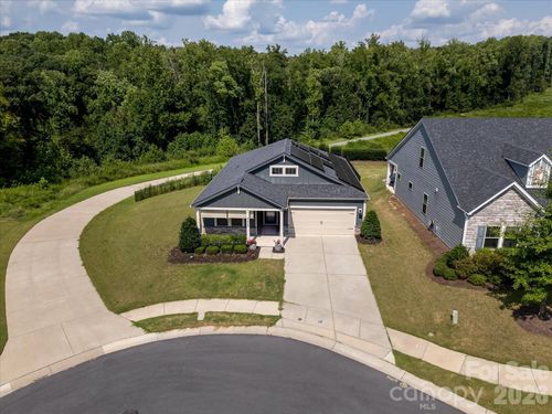5609 Lavaux Ct, Charlotte, NC, 28214-8140 | Card Image