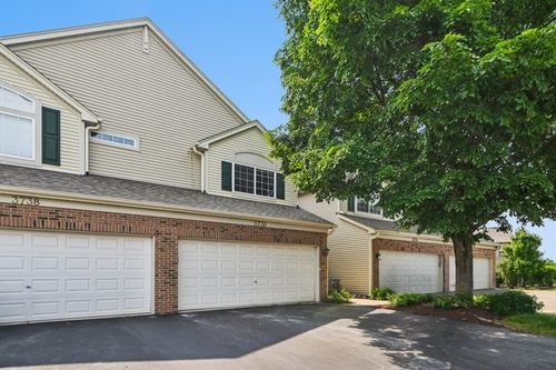 3736 Munson St, Plano, IL, 60545-2249 | Card Image