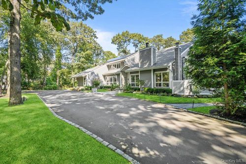 5 Coon Hollow Rd, Lloyd Harbor, NY, 11743-9723 | Card Image