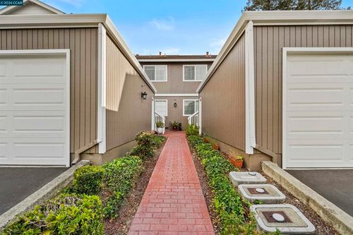 50-565 Lori Dr, Benicia, CA, 94510 | Card Image