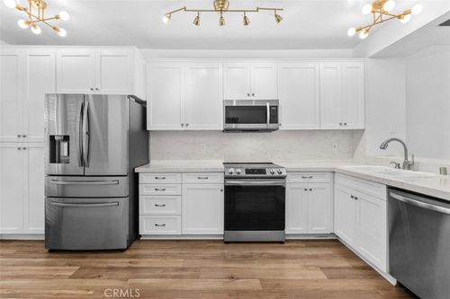 a216-20331 Bluffside Circle, Huntington Beach, CA, 92646 | Card Image