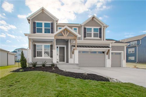 17148 S Heatherwood St, Olathe, KS, 66062-6632 | Card Image