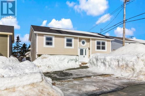 1 Elmcliffe Street, Mount Pearl, NL, A1N4N6 | Card Image