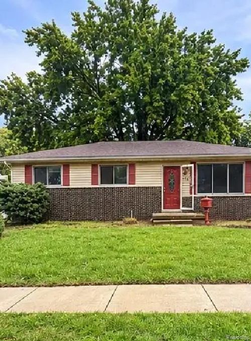 116 E John St, Durand, MI, 48429-1603 | Card Image