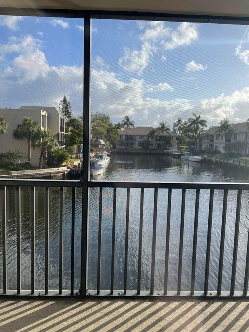 unit-209-6 Royal Palm Way, Boca Raton, FL, 33432-8726 | Card Image