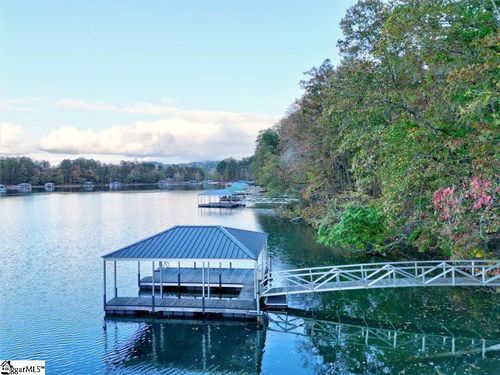 549 Riverstone Dr, Salem, SC, 29676-4046 | Card Image