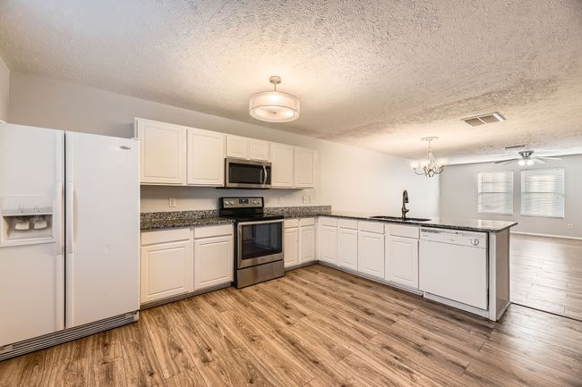 5853 Monroe Xing, Townhouse with 2 bedrooms, 3 bathrooms and 2 parking in Antioch TN | Image 11