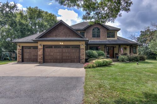 N6885 579th St, MENOMONIE, WI, 54751-5029 | Card Image