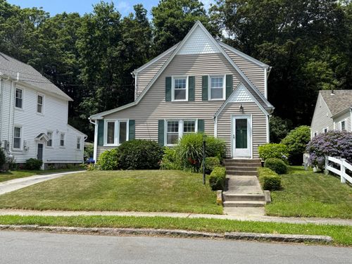 113 Lower Blvd, New London, CT, 06320-4351 | Card Image
