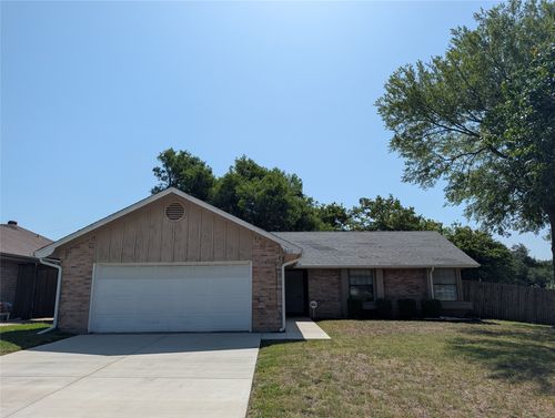 6211 Patriotic Court, Arlington, TX, 76002 | Card Image