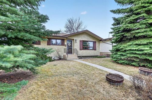 1415 108 Ave Sw, Calgary, AB, T2W0C6 | Card Image