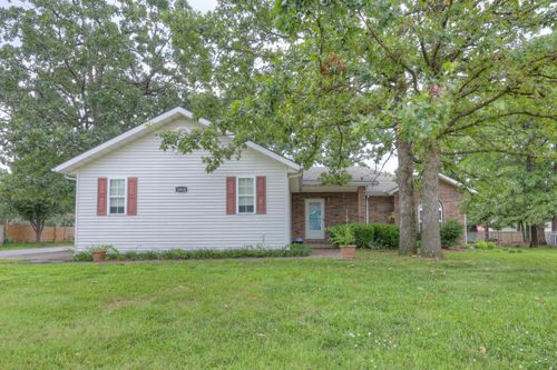 1810 Redbud Dr, Joplin, MO, 64801-9028 | Card Image
