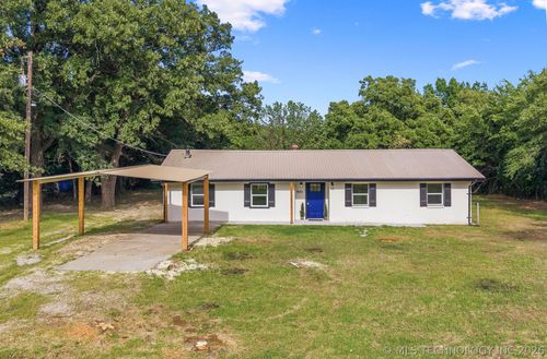 7460 Dogwood Rd, Ardmore, OK, 73401-7606 | Card Image