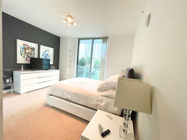 1006-S - 79 Sw 12 Th St, Condo with 2 bedrooms, 2 bathrooms and null parking in Miami FL | Image 12