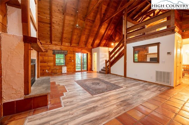 170 Mountain Laurel Ln, House other with 2 bedrooms, 4 bathrooms and null parking in Blowing Rock NC | Image 9