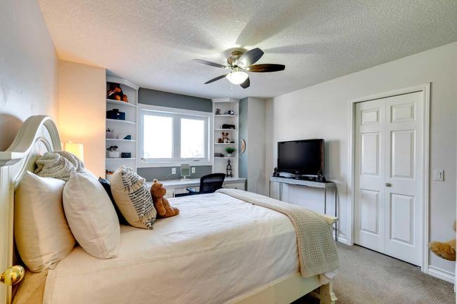 131 Patterson Drive Sw, House other with 5 bedrooms, 4 bathrooms and 4 parking in Calgary AB | Image 38