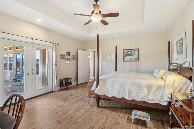 221 Cypress Estates Pkwy, House other with 3 bedrooms, 2 bathrooms and null parking in Ingram TX | Image 19